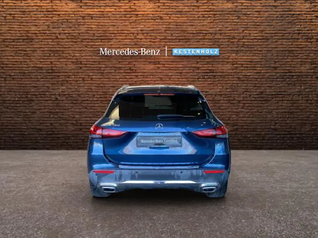 Mercedes-Benz GLA 180 Progressive 7G-D