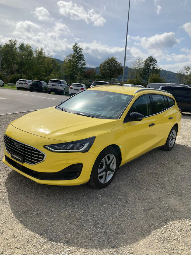 FORD Focus 1.0 MHEV Titanium Automat