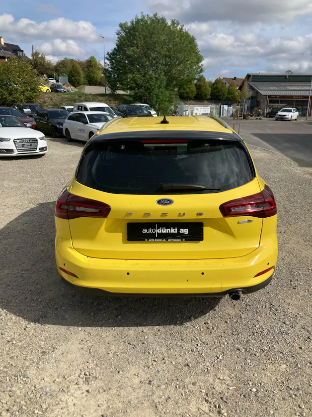 FORD Focus 1.0 MHEV Titanium Automat