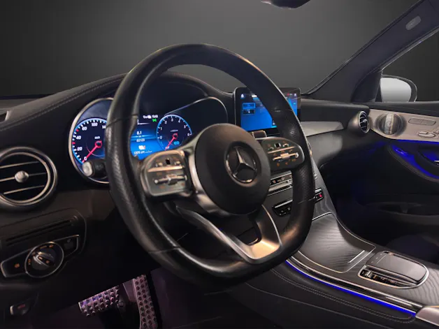 MERCEDES-BENZ GLC 300 de AMG Line 4Matic 9G-Tronic
