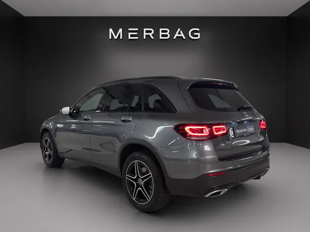 MERCEDES-BENZ GLC 300 de AMG Line 4Matic 9G-Tronic