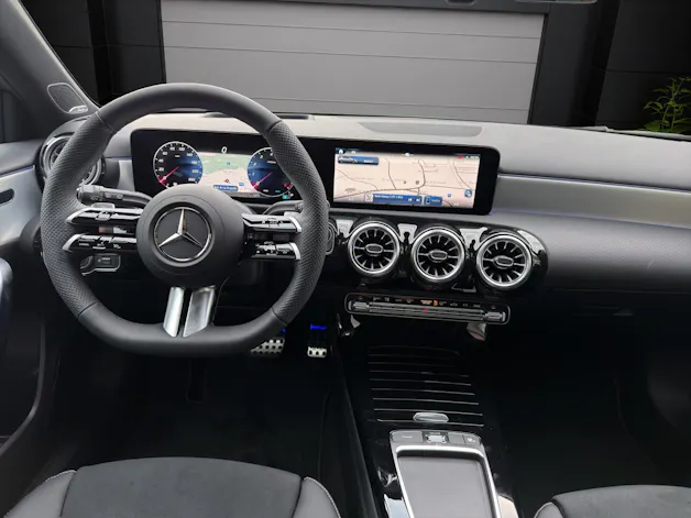 Mercedes-Benz A 220 4Matic 8G-DCT