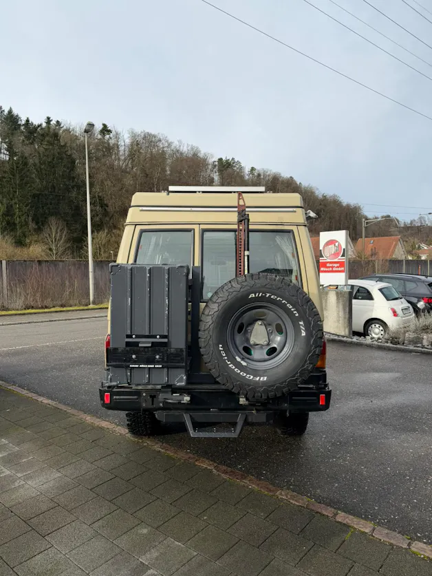 Toyota Land Cruiser 400 Hdt Long 4.2D