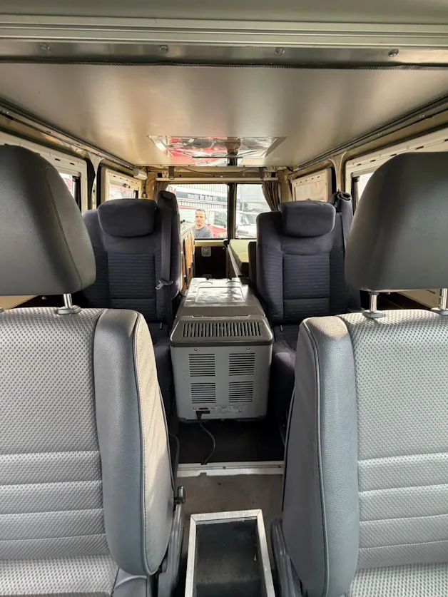 Toyota Land Cruiser 400 Hdt Long 4.2D
