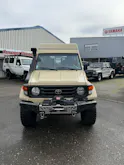 Toyota Land Cruiser 400 Hdt Long 4.2D