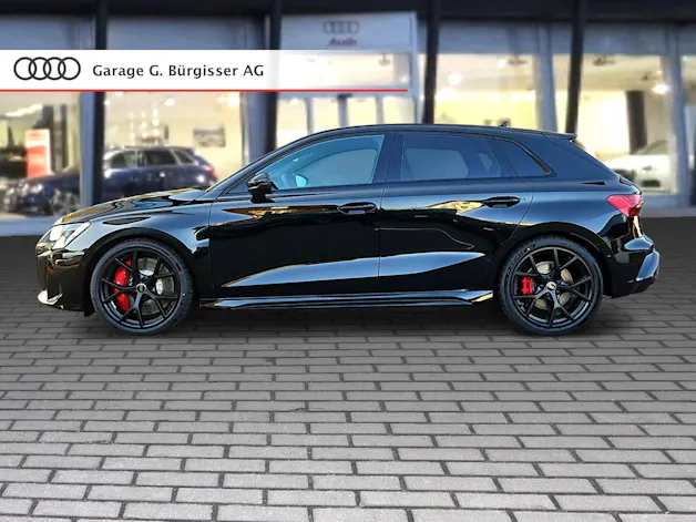 Audi RS3 Sportback 2.5 TSI quattro S-tronic Mythosschwarz Metallic