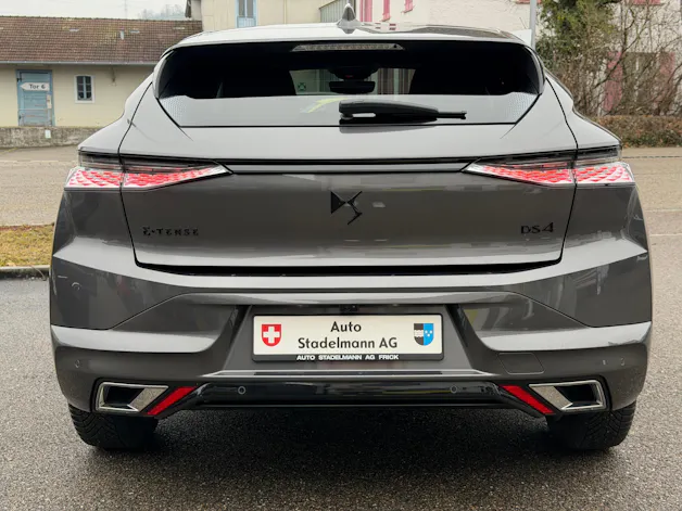 DS Automobiles AUTOMOBILES DS4 1.6 E-Tense Ligne Noire