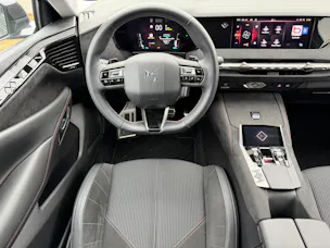 DS Automobiles AUTOMOBILES DS4 1.6 E-Tense Ligne Noire