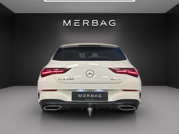 Mercedes-Benz CLA SB 250 8G-DCT 4M AMG Line