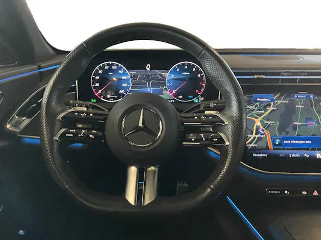 Mercedes-Benz E 200 AMG Line 4MATIC Kombi
