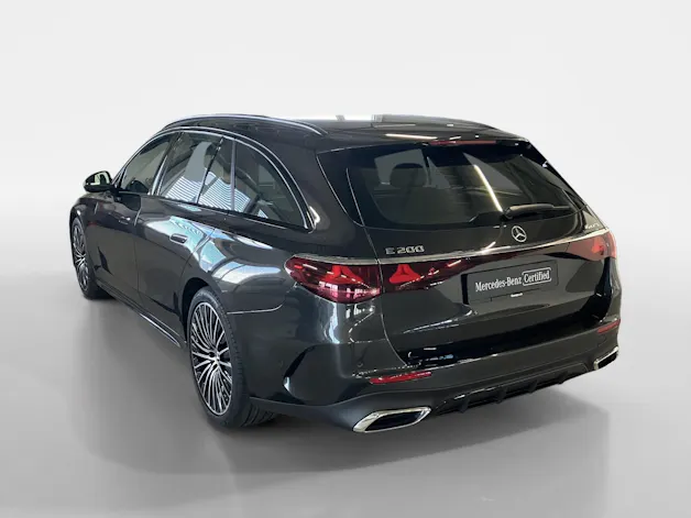 Mercedes-Benz E 200 AMG Line 4MATIC Kombi