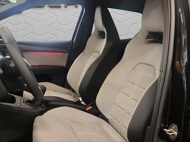 SEAT Arona 1.5 Eco TSI FR DSG