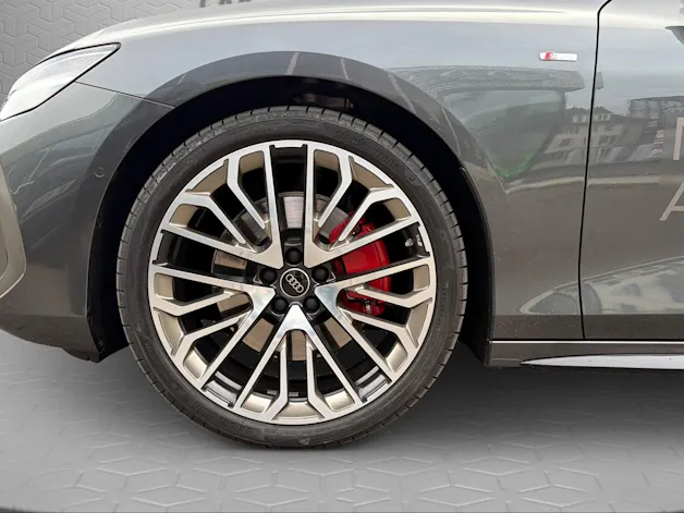 Audi A6 Avant TFSI quattro 270 kW S tronic
