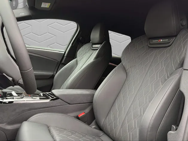 Audi A6 Avant e-tron quattro