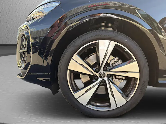 AUDI Q5 Sportback TDI quattro 150 kW S-tronic