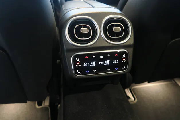 Mercedes-Benz C 300 AMG Line 4matic Kombi
