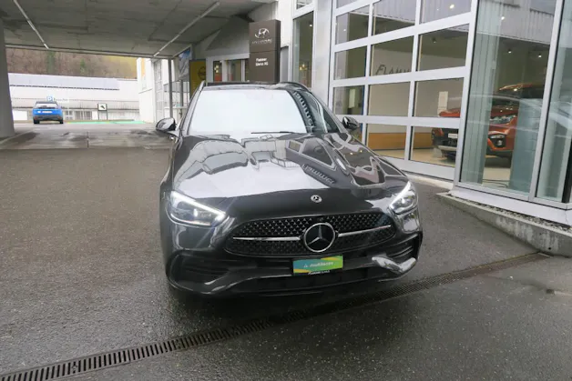 Mercedes-Benz C 300 AMG Line 4matic Kombi