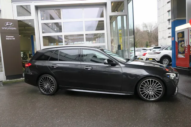 Mercedes-Benz C 300 AMG Line 4matic Kombi