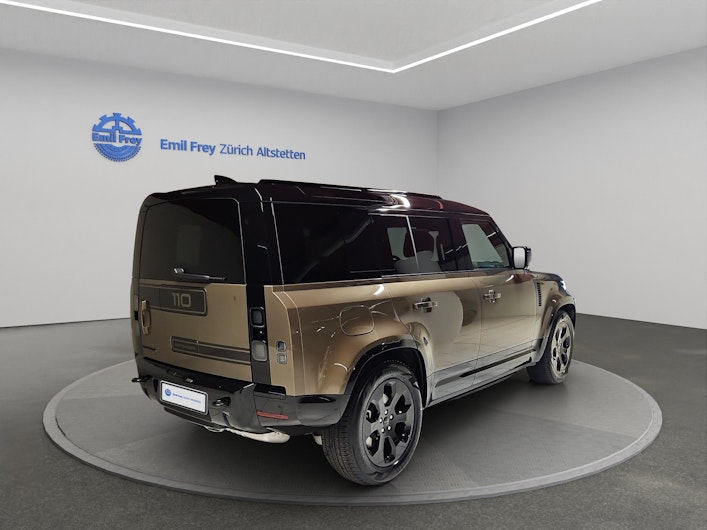 immagine del veicolo LAND ROVER DEFENDER