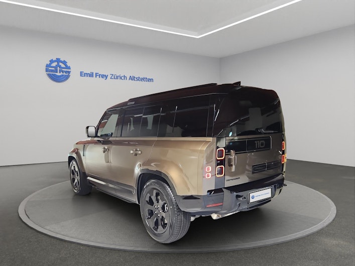 immagine del veicolo LAND ROVER DEFENDER