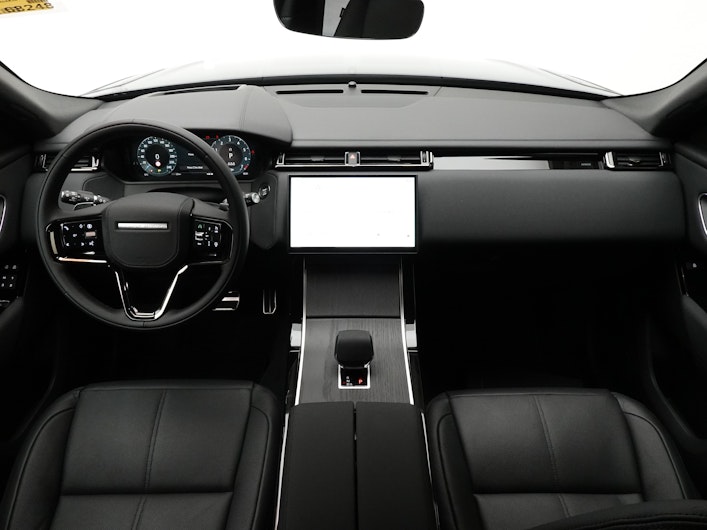 Vehicle image LAND ROVER RANGE ROVER VELAR