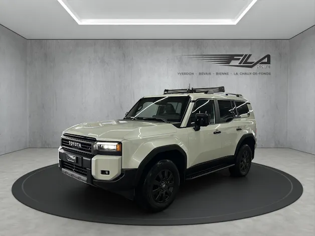 Toyota Land Cruiser 2.8 D 48V Style