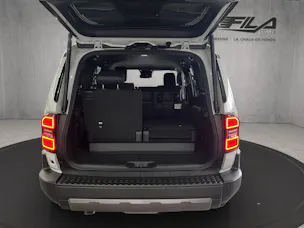Toyota Land Cruiser 2.8 D 48V Style