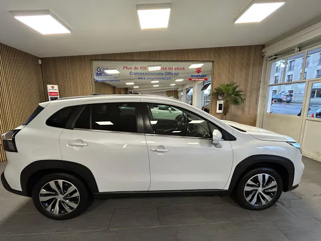 Suzuki S-Cross 1.4 T Compact Top Hybrid 4x4