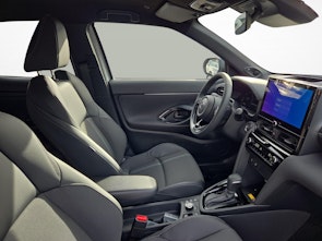 Vehicle image TOYOTA Yaris Cross 1.5 VVT-i HSD Premium AWD-i