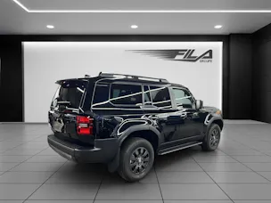 Toyota Land Cruiser 2.8 D 48V Style