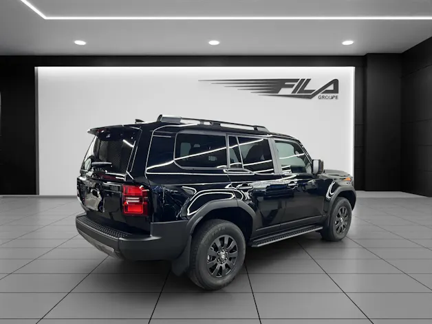 Toyota Land Cruiser 2.8 D 48V Style