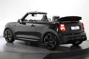 Fahrzeugbild MINI Cabrio F57 2.0i John Cooper Works SAG