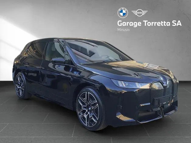 BMW iX xDrive45