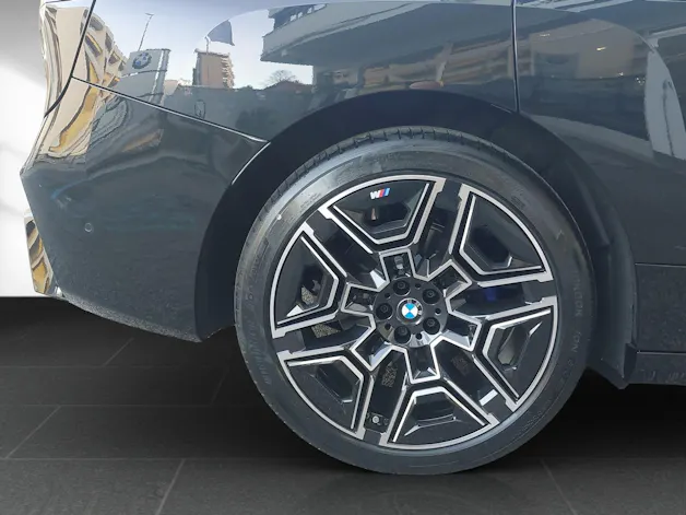 BMW iX xDrive45