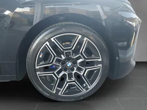 BMW iX xDrive45