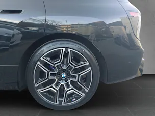BMW iX xDrive45