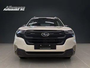 Subaru Forester Station 2.0i e-Boxer Swiss Plus