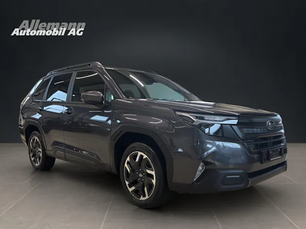 Subaru Forester Station 2.0i e-Boxer Swiss Plus