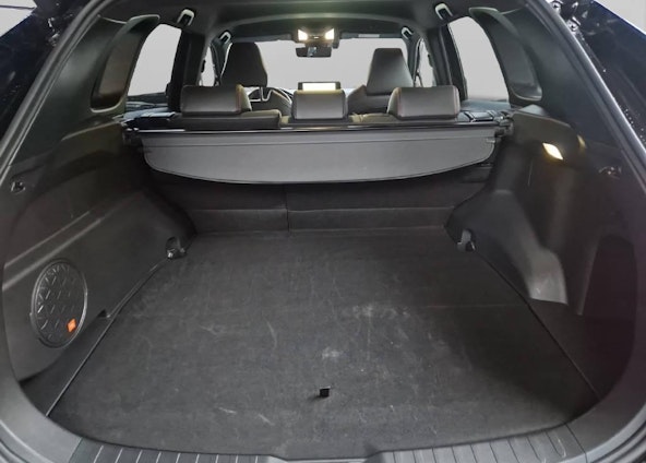 Vehicle image 8 Vehicle image 8