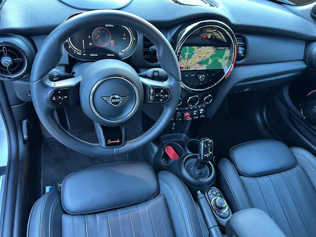 Mini Cabrio F57 1.5i Cooper Premium Plus