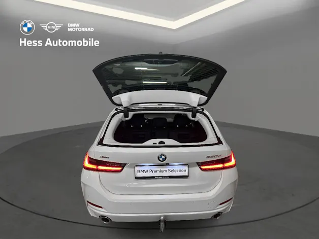 BMW 320d xDrive Touring