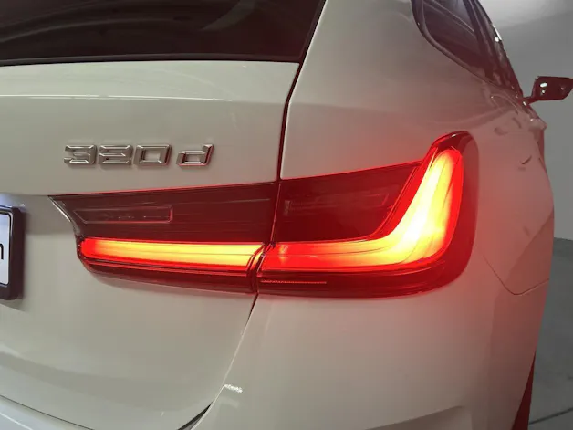 BMW 320d xDrive Touring