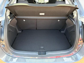 https://vehicle.imgix.net/4198952/66d1817f-0ee9-4523-b9c2-4674d526e1ca.jpg