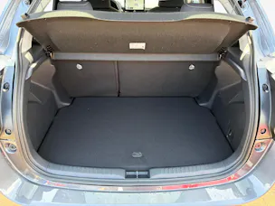 Toyota Yaris 1.5 VVT-i HSD Trend