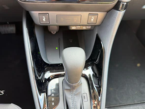 Fahrzeugbild TOYOTA Yaris 1.5 VVT-i HSD Trend