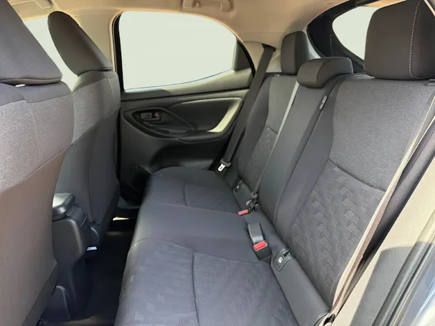 Toyota Yaris 1.5 VVT-i HSD Trend