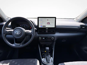 https://vehicle.imgix.net/4198952/ecf6a325-43d9-4912-8d2d-a0a3c47d42f3.jpg