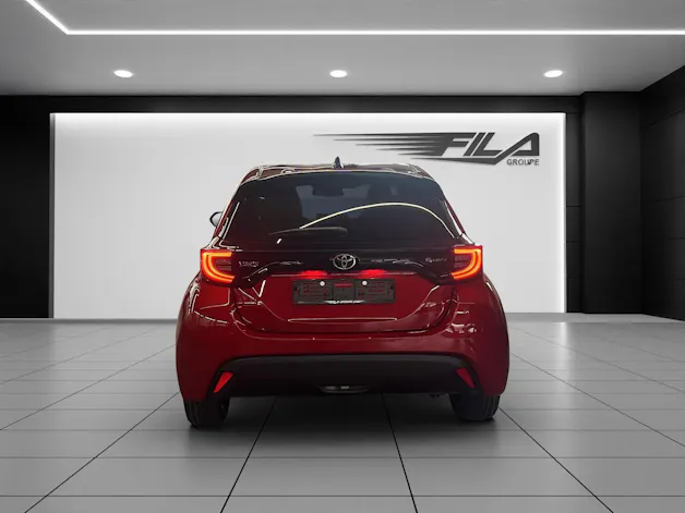 Toyota Yaris 1.5 VVT-i HSD Trend