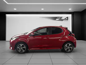 Toyota Yaris 1.5 VVT-i HSD Trend