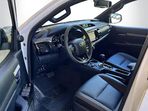 Toyota Hilux Double Cab.-Pick-up 2.8 D-4D MHEV 204 Invincible